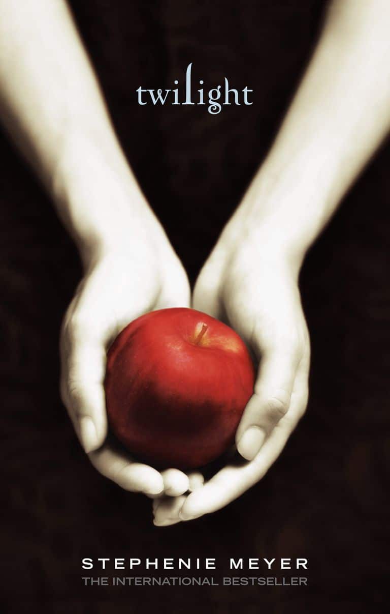 Twilight by Stephenie Meyer book cover