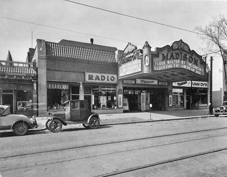 Madison Ave movie theatre 1930s THE POT OF GOLD