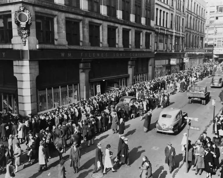 1940s Boston as in Make Way For Ducklings
