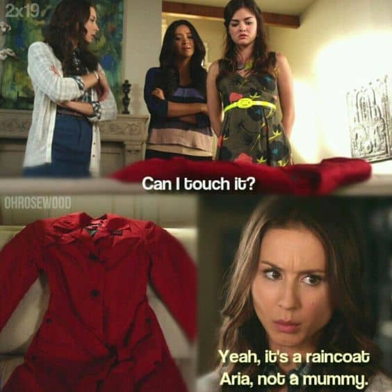 meta humour from Pretty Little Liars