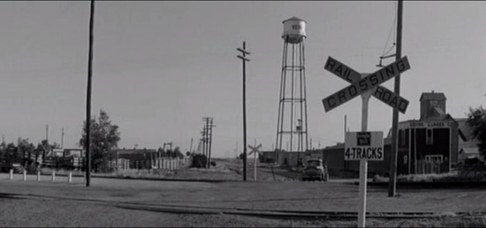 hud railway crossing