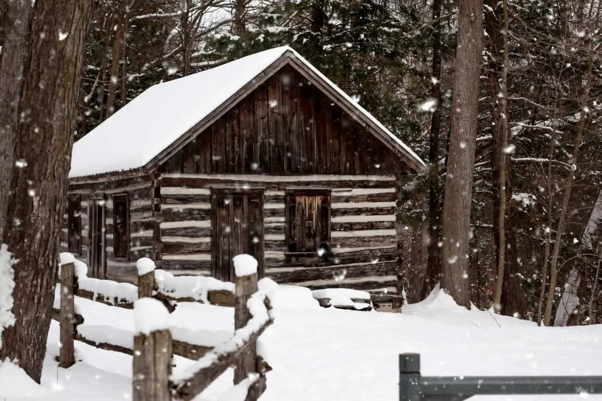 snow cabin