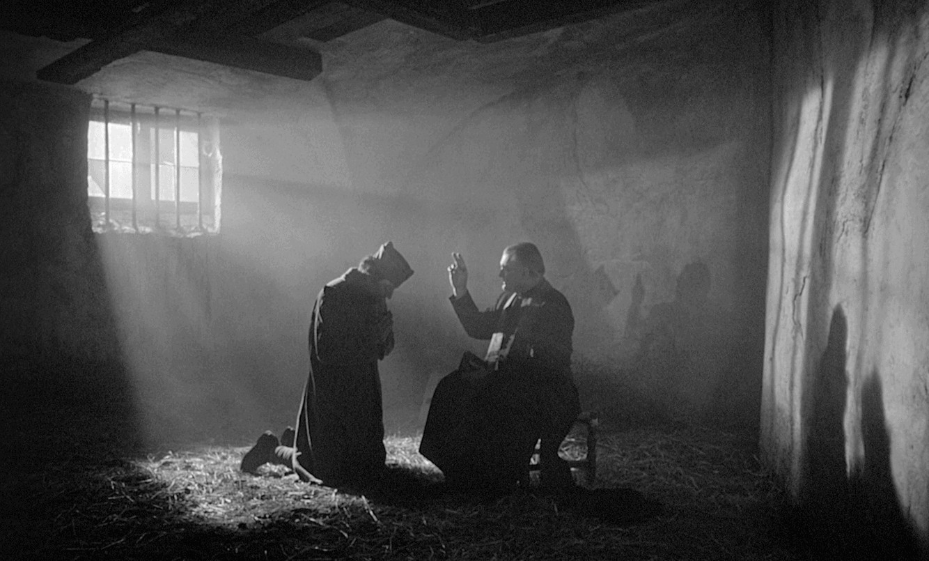 PATHS OF GLORY (1957) shadows against wall