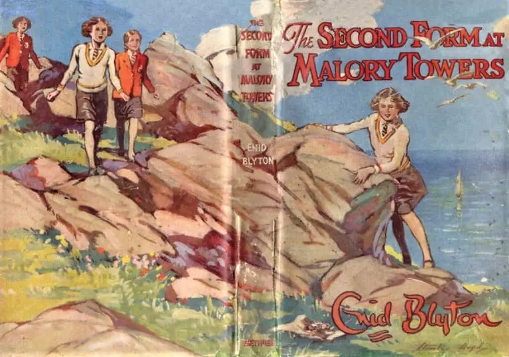 In The Second Form At Malory Towers by Enid Blyton retro dust cover
